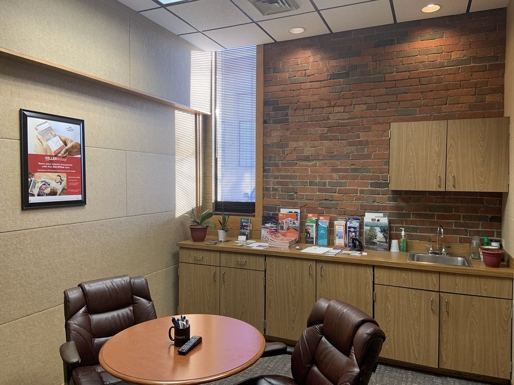 Office For Lease: 2 Railroad Sq, Great Falls, MT 59401